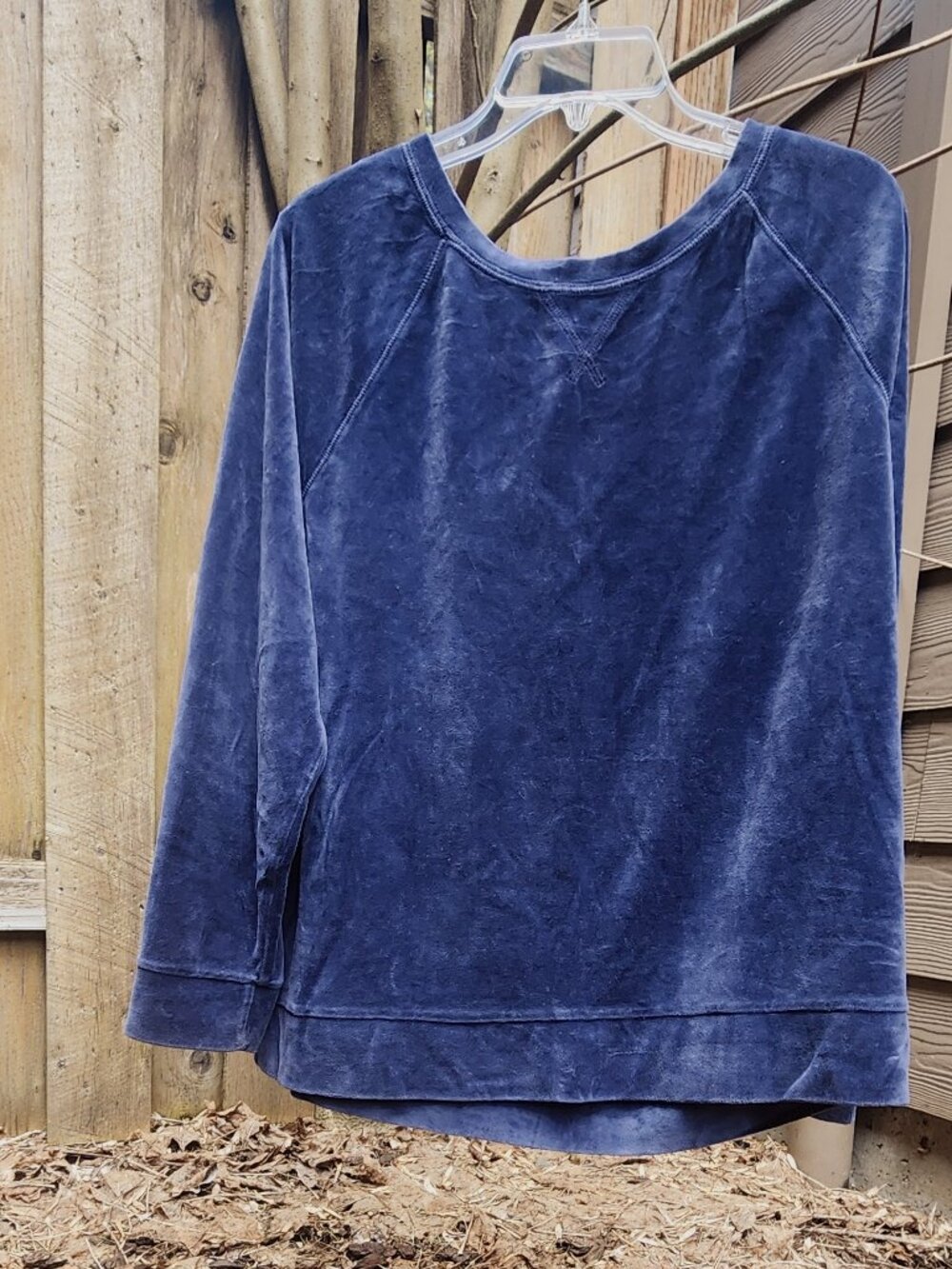 EUC Women's XL Old Navy Velour Navy Blue Pullover Crewneck Sweatshirt